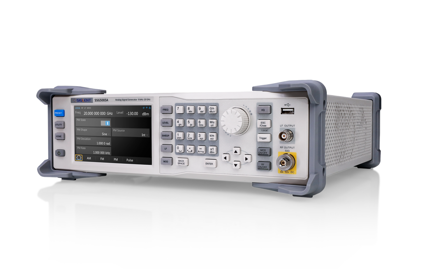 SSG5083A 9kHz~13.6GHz +23dBm