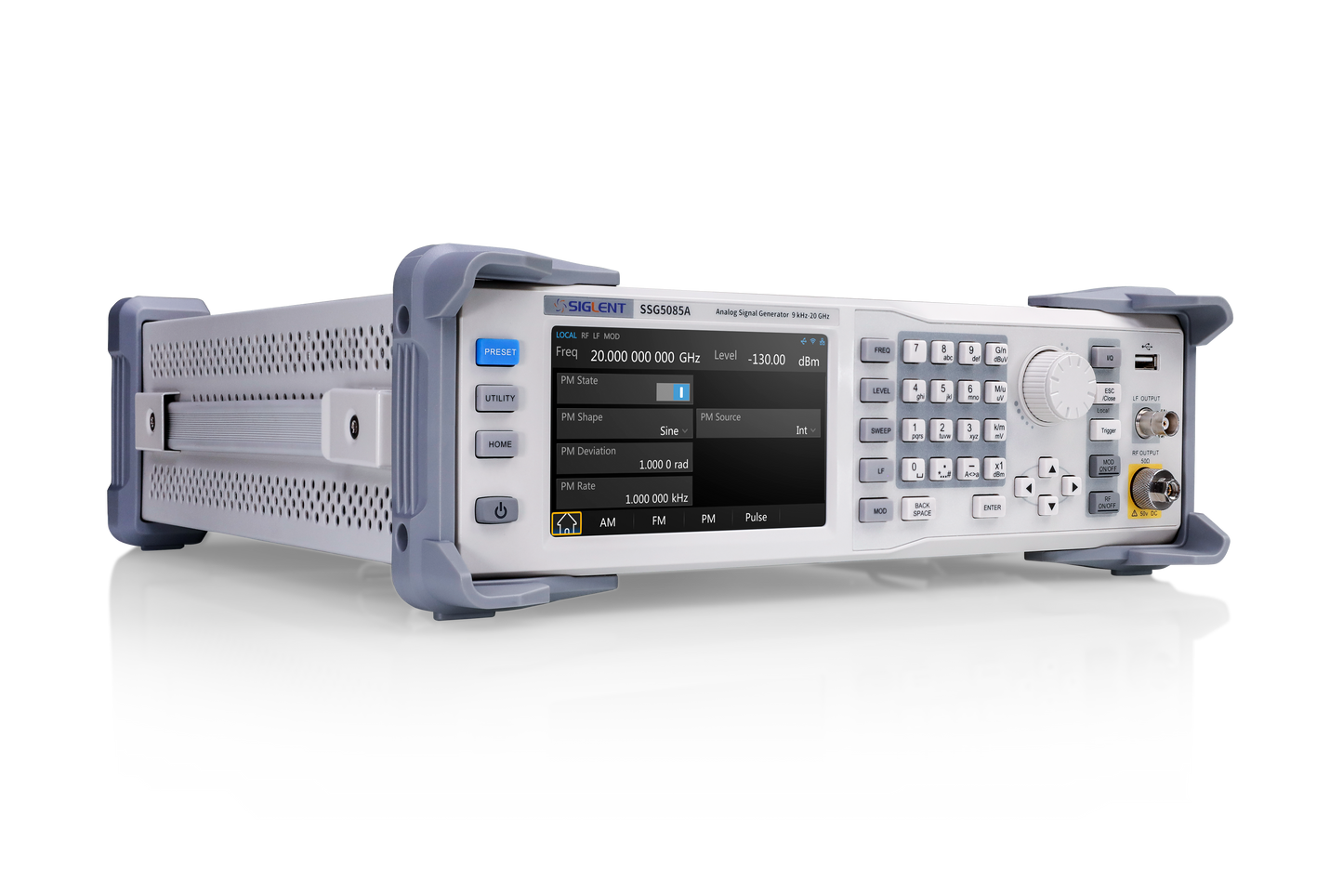 SSG5083A 9kHz~13.6GHz +23dBm