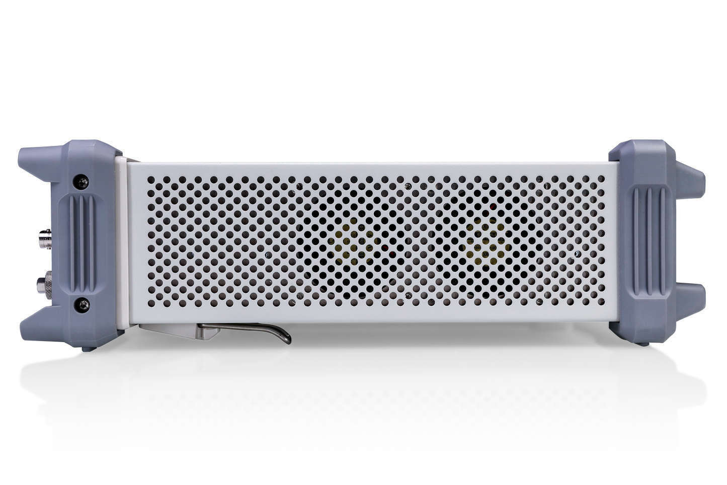 SSG5083A 9kHz~13.6GHz +23dBm