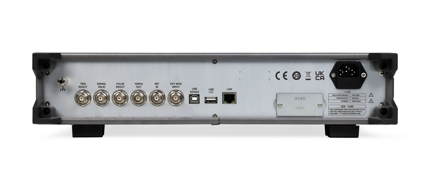 SSG6083A 100kHz~13.6GHz +22dBm
